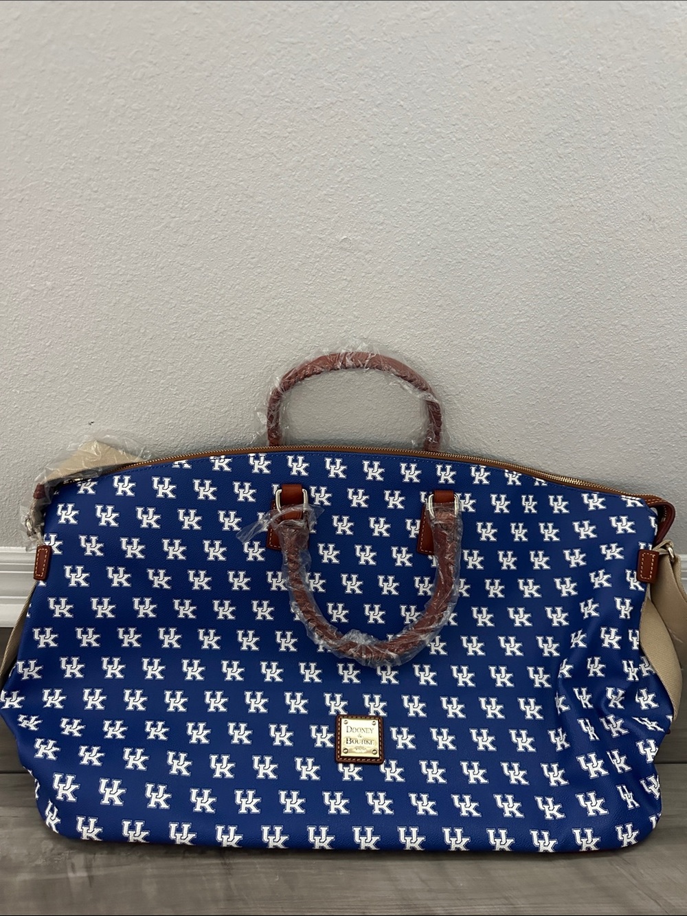 Dooney & Bourke Blue UK Logo Tote with Brown Leather Handles NWT Rare
